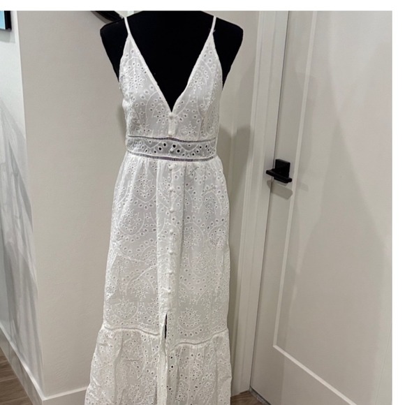Simplee White Eyelet Embroidered Midi Dress Sleeveless Summer Sundress Casual - Picture 1 of 12